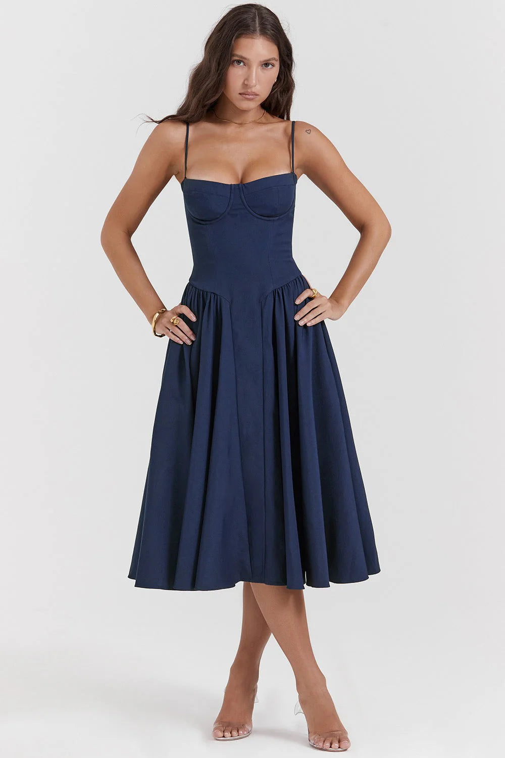 Tahlia – Timeless sundress with elegant simplicity