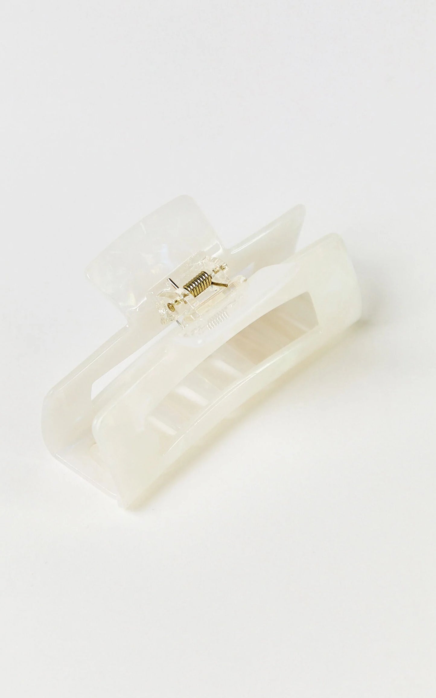 Wilda Hair Clip - Rectangle Claw Hair Clip in Cream