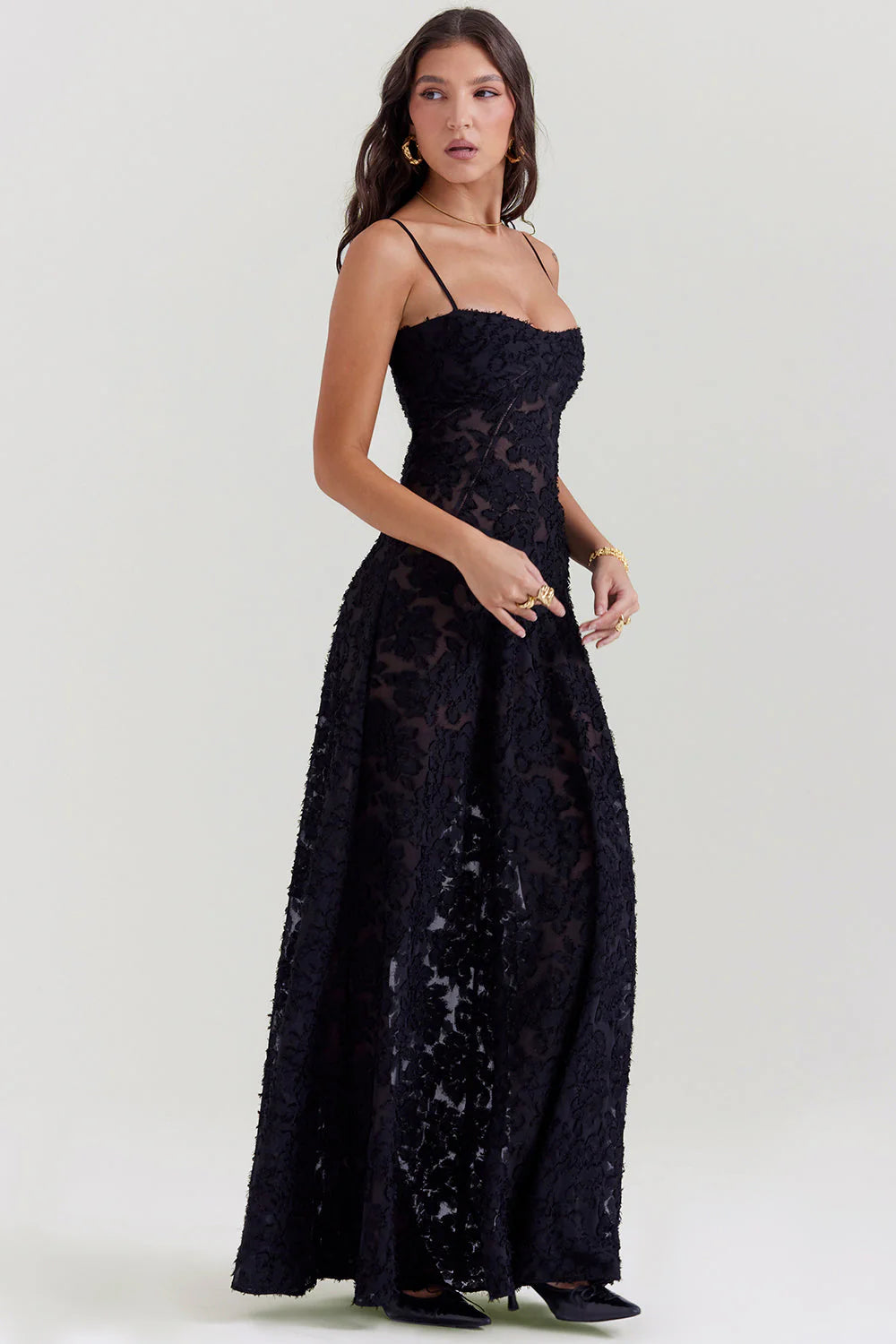 Carmen - Romantic Summer Midi Dress